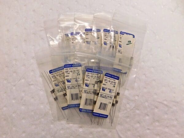 Ferraz Shawmut Time Delay Mini Ceramic Fuse 250V 1.6A 10PK Lot of 9 GSF1-6/10