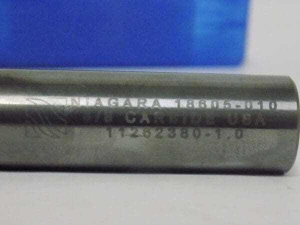 Niagara Cutter Straight Shank End Mill 5/8" x 4" OAL Solid Carbide 3FL 18605-010