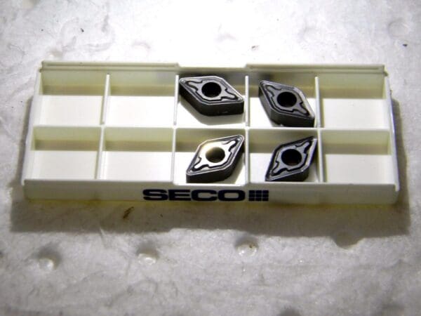 Seco Carbide Turning Inserts DNMU333M5 Grade TP1500 Box of 4 #39830