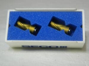 Seco Carbide Milling Tip Insert MP10-10012R12Z3-E03 F40M Qty 2 51716