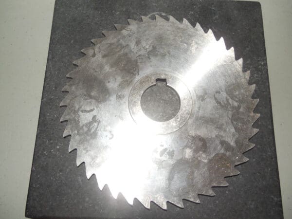 Interstate Straight Teeth Side Chip Saw 5" x 5/32" x 1" HSS 40-Teeth #03145109