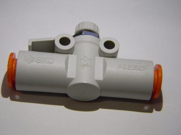 SMC Pneumatics Flow and Speed Control Valve 5/16" Tube OD x 1/4" Body AS2052F-09