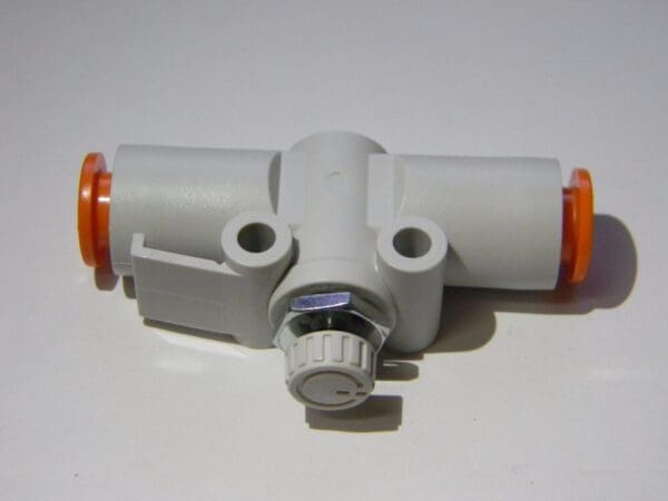 SMC Pneumatics Flow and Speed Control Valve 5/16" Tube OD x 1/4" Body AS2052F-09