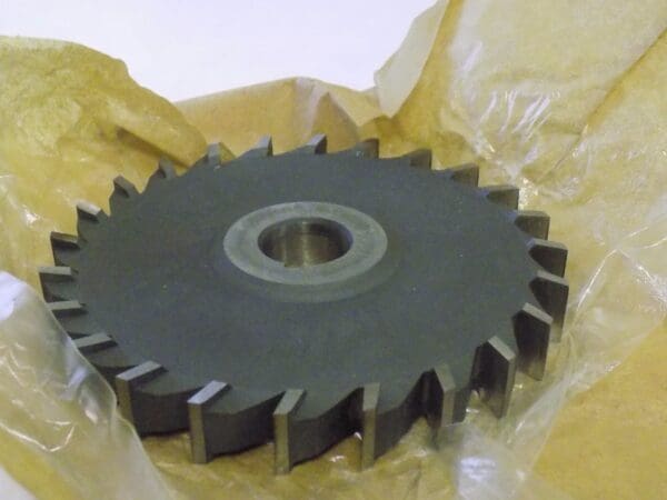 Precision HSS Side Milling Cutter 6" Dia x 3/4" W #301-6482