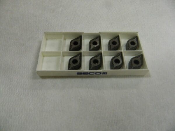 Seco Carbide Turning Inserts Box of 8 DNMG441 M5 Grade TP2500 27797