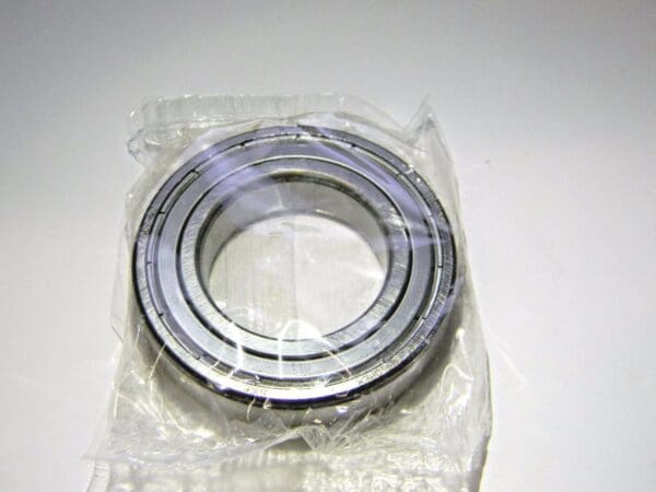 SKF Deep Groove Radial Ball Bearing 35mm x 62mm x 14mm #6007-2Z