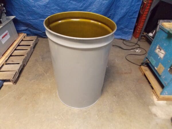 Justrite Fire Resistant Steel Drum 55 Gal. Capacity 23-3/4" x 35-1/2" #26455