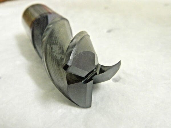 Cleveland PM/Plus High-Performance End Mill 1-1/4" x 2" .090° R 3FL C40373