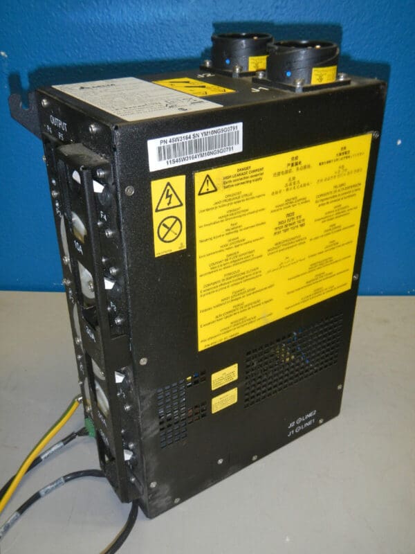 IBM DELTA 60 Amp Electronic Transfer Switch Single Phase 200-240 Volts 90990030