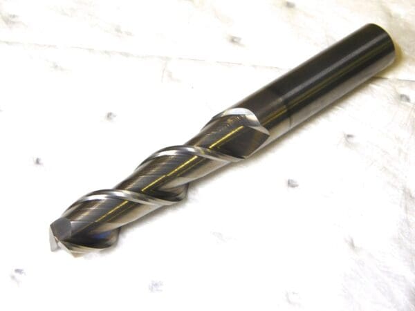 Kennametal Carbide End Mill 5/8” Dia 2Fl 2.75” LOC 5/8" Shk Diameter 5”L 3900311