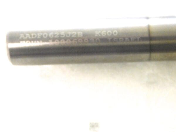 Kennametal Carbide End Mill 5/8” Dia 2Fl 2.75” LOC 5/8" Shk Diameter 5”L 3900311