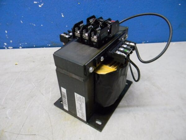 Square D Industrial Control Transformer 1PH 220x440V; 230x460V; 240x480V Input