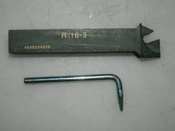 Interstate Cut Off Toolholder 4-21/64" OAL R-16-3 COTHR163 4500275059