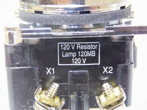 Eaton Press To Test Incandescent Indicating Light 120 VAC/VAC 10250T231N E34