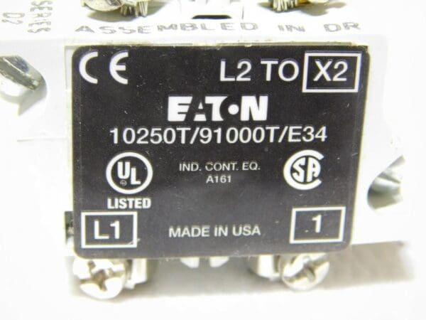 Eaton Press To Test Incandescent Indicating Light 120 VAC/VAC 10250T231N E34