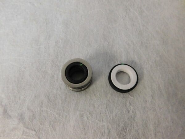 PRO Mechanical Face Seal 5/8" Shaft QTY 2 31987290