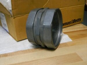 Steel City 4" EMT Compression Coupling Die Cast QTY 6 TK 2110 SC