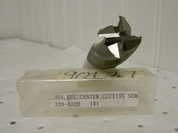 Precision Center Cutting End Mill 1" x 1" x 2" x 4" 4F Uncoated HSS 320-4320