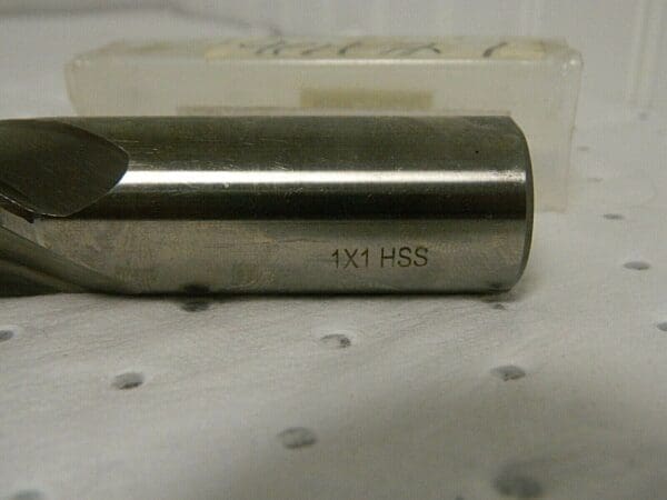 Precision Center Cutting End Mill 1" x 1" x 2" x 4" 4F Uncoated HSS 320-4320