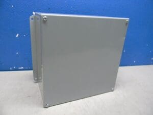 Cooper B-Line Flat Cover Enclosure 12" x 6" x 12" NEMA 12, 13 Model 12126-12SC