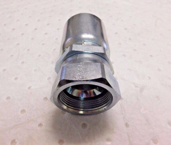 PRO Hydraulic Crimp Fitting 1 1/4" Hose x 1 1/4" FJIC Straight 316 LHY20-20FJ