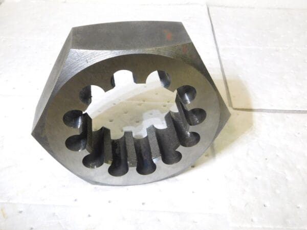 Interstate Hex Rethreading Die 7” Dia 4-1/4-12 UN RH 2-3/8” Thickness 365-4125