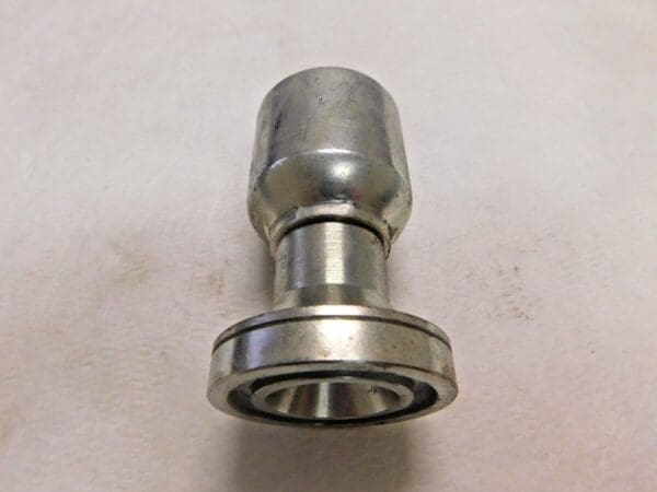 Parker Hose Adapter 3/4" Hose x 1" SAE Code 62 Flange Head L16A71-16-12