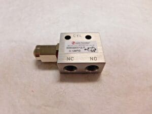 Jupiter Pneumatics 2 Position Mini Mechanical Valve 1/8" NPT 3 Way 5330220012JP