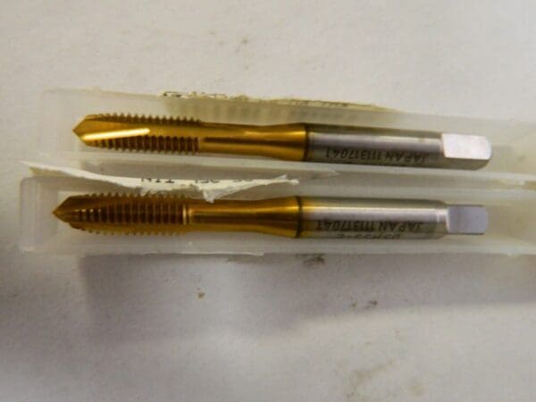 QTY 2 Kennametal M6 x1.00 Metric Coarse D5 3 Flute Spiral Point Tap 4131533