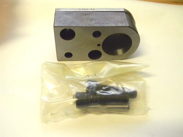 Dayton Lamina 1-1/4" Shank Diam Alloy Steel Mold Punch Retainer LRE 125