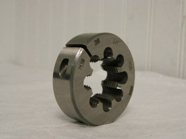 Interstate HSS Round Adjustable Die M30x2.00 Metric Fine 09038043