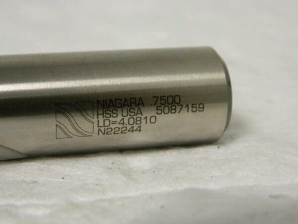 Niagara Cutter 3/4" x 2-1/4" x 3/4" x 4-1/2" 2 Fl HSS Square End Mill N22244