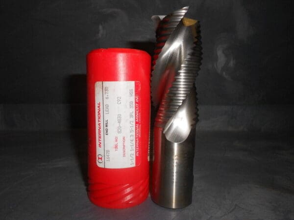 International HSS Rough End Mill 1-1/2" x 1-1/4" x 3" x 5-1/2" 3F 35° 820-4830