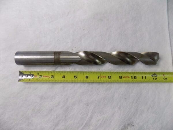 Ampco Parallel Shank Twist Drill 1-13/64" 118º RH Taper Length 2FL HSS