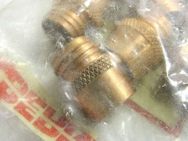 Bernard Nozzle 3/4" Bore Copper T Qty 10 6318B