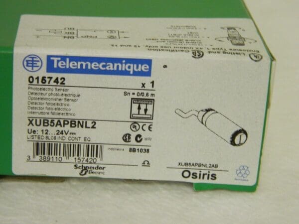 Telemecanique Photoelectric Sensor 015742 18mm Model XUB5APBNL2