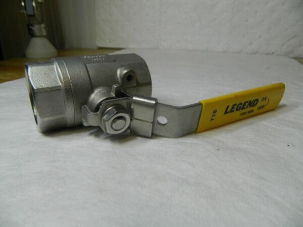 Legend 1-1/4" Fnpt X Fnpt T-715 Stainless Steel Large Port Ball Valve 113-106