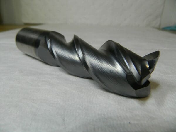 Cleveland Cobalt Powder TiCN End Mill 3FL 1-1/4" x 1-1/4" x 3" x 5-1/2" C40378