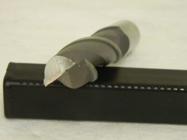 Interstate Square End Mill 1" x 1" x 4" x 6-1/2" 2FL HSS RH 01748235