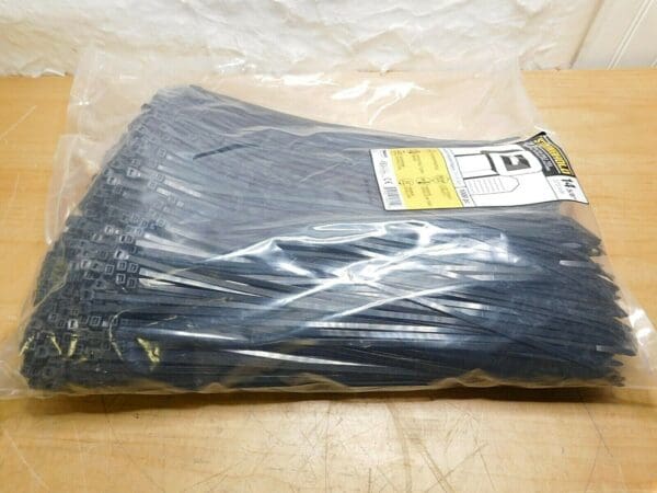 LOT OF 5000 PANDUIT Black Weather Resistant Nylon Cable Ties 14.6" S15-50-M0