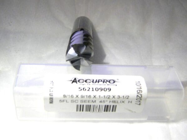 Accupro 9/16" x 1-1/2" x 9/16" x 3-1/2" 5Fl Carbide Square End Mill 56210909