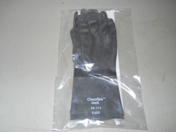 Ansell 38-314 Chemtek Butyl Glove Chemical and Liquid Protection Size 8-10 QTY 1