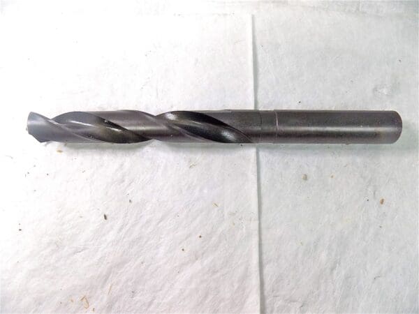 Industrija Alata HSS Straight Shank Twist Drill 1-11/32" 118º RH Taper Lgth 2Fl