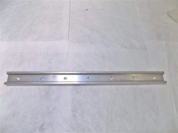 Pacific Bearing Roller Rail System 24" OAL x 1-1/8" OAW 847 Lb. Cap. #RR18-24