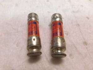 Ferraz Shawmut Time Delay General Purpose Fuse 250V 1.80A Lot of 2 A2D1-8/10R