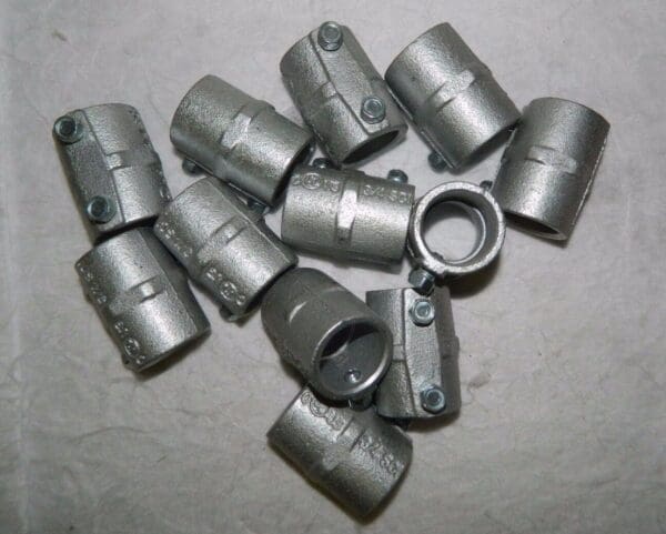 Cooper Set Screw Rigid Coupling 3/4" Trade Malleable Iron Qty 12 161