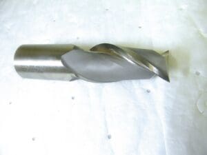 Hanita HSS Sq Finishing End Mill 2” Dia 2” Shk Dia 2Fl 4” LOC 7.75” L 305251040