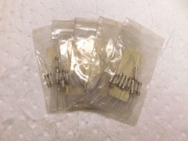 Ferraz Shawmut Fast Acting Mini Ceramic Fuse 250V 0.06A 10PK Lot of 5 GSD-V1/16