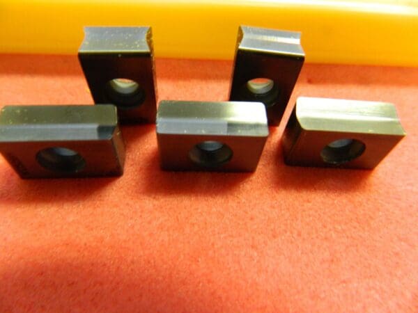 Kennametal LPE32403 KC520M 1920741 Milling Inserts, QTY 5 USA