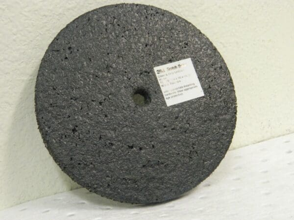 3M 48011010250 6" Diameter x 1/2" Wide x 1/2" Hole Clean and Strip Wheel Qty. 1